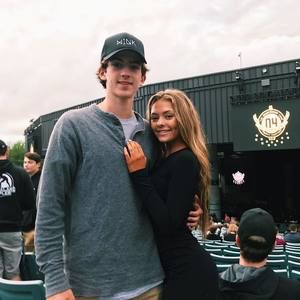 Meet your Posher, Emma